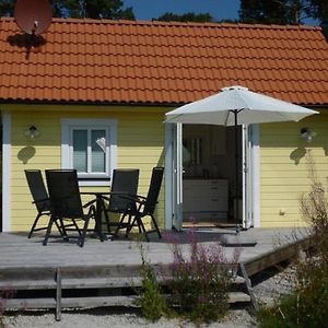 Kleines Ferienhaus In Ljugarn Mit Grill, Terrasse Und Garten Exterior photo