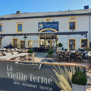 La Vieille Ferme Chassepierre Hotel Exterior photo