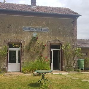 Charmante Ancienne Gare Halte Relais Bonsmoulins Villa Exterior photo