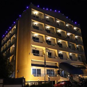 Maple Leaf Korean Hotel Accra Exterior photo