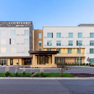 Courtyard By Marriott St Paul Woodbury Hotel Exterior photo