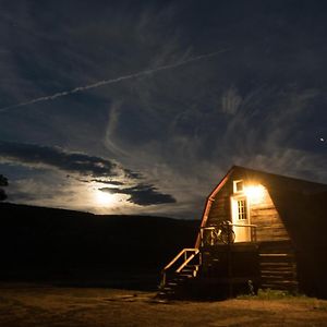 Aubin Sky Lodging At The Yl Ranch Villa Savery Exterior photo