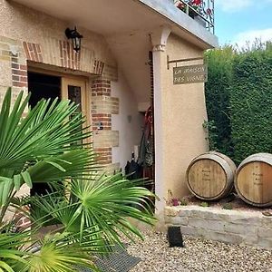 La Maison Des Vignes Hotel Charentay Exterior photo