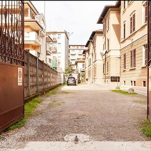 Monolocale Open Space Apartment Legnano Exterior photo