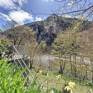 Gorges Du Tarn : Charmant Gite Avec Vue Sur Le Tarn Villa Sainte-Enimie Exterior photo