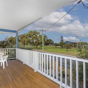 Golden Bay Beach Shack - Executive Escapes Villa Warnbro Exterior photo