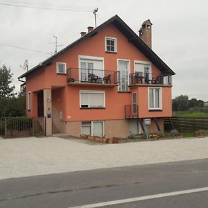 Privatni Smjestaj Tolic Bed & Breakfast Ladimirevci Exterior photo