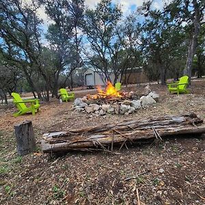 River Dreams Cabins & Glamping Concan Exterior photo