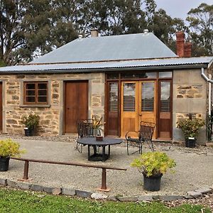 Stables By The Vines Apartment Mintaro Exterior photo