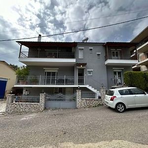 Το Σπίτι Της Άρτεμης Villa Nafpaktos Exterior photo