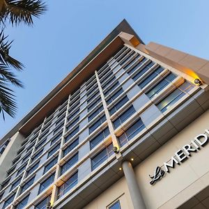 Le Meridien City Centre Bahrain Hotel Manama Exterior photo