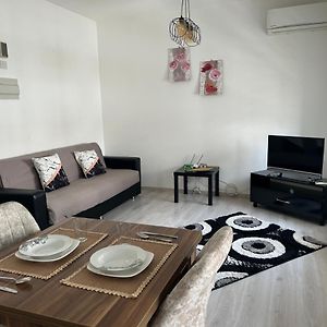 New Studio No2 In The Middle Off Famagusta & Netflix Apartment Exterior photo