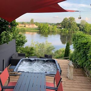 Maison Cocoon Avec Jacuzzi Prive Vue Dordogne Villa Castillon-la-Bataille Exterior photo