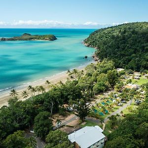 Cape Hillsborough Nature Tourist Park Hotel Seaforth Exterior photo