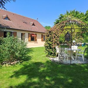 Maison Familiale Avec Jardin Clos Pres Du Haras National Du Pin - Fr-1-497-173 Villa Le Merlerault Exterior photo