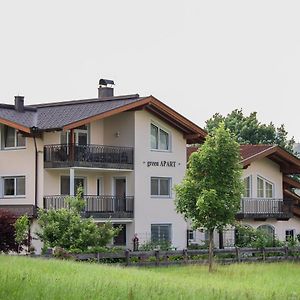 Green Apart Apartment Uderns Exterior photo