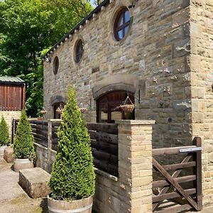 Stylish Ground Floor Apartment At Pingle Nook Farm Denby Dale Exterior photo