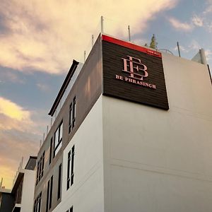 Be Phrasingh Hotel Chiang Mai Exterior photo