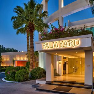 Palmyard Hotel Manama Exterior photo