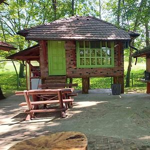 Kutak Na Drini Villa Mali Zvornik Exterior photo