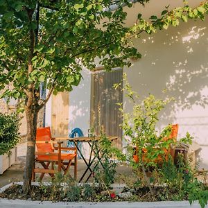 The Apricot Tree Studio Apartment Samothraki Exterior photo