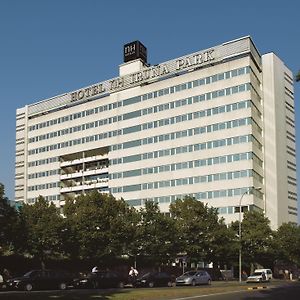 Nh Pamplona Iruna Park Hotel Exterior photo