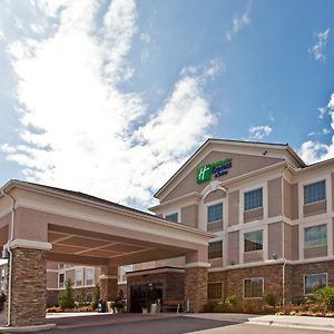 Holiday Inn Express Hotel And Suites Ada, An Ihg Hotel Exterior photo