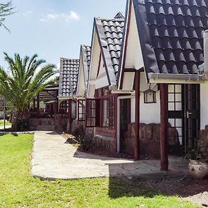 Maanzoni - Ndoto House ,Athi River By Nest & Nomad Apartment Machakos Exterior photo