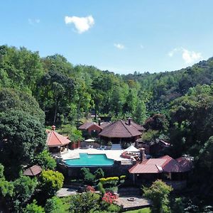 Villa Urvinkhan Resorts Chikmagalur Exterior photo