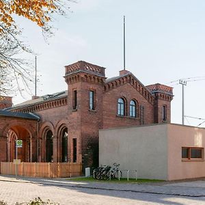 A Refuge Built For A King Apartment Halbe Exterior photo