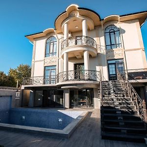 Perfect Villa With Swimming Pool Baku Exterior photo