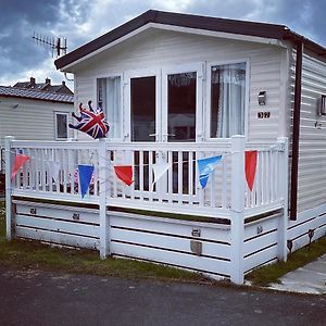 Powys 37 Hotel Borth Exterior photo