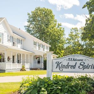 Kindred Spirits Country Inn And Cottages Cavendish Exterior photo