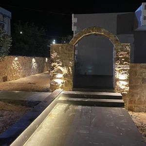 Wadi Al-Nakhil Hostel Feynan Exterior photo