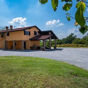 Casa Lidia Gavi Bed & Breakfast Exterior photo