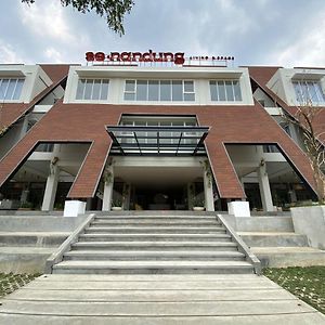 Se.Nandung Living And Space Hotel Malang Exterior photo