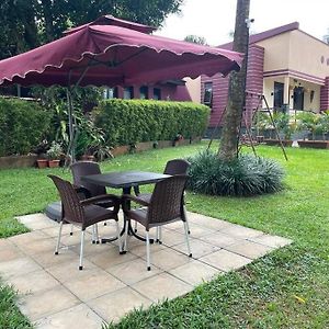 Airy Studio Flat With Beautiful Garden Hotel Kampala Exterior photo