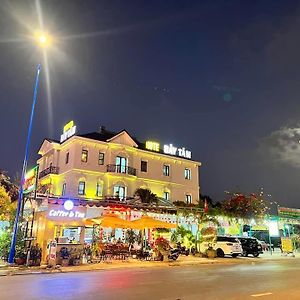 Khách Sạn Bảy Tâm - Khách Sạn Gần Dinh Thầy Thím Hotel La Gi Exterior photo