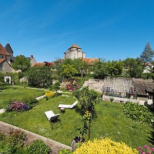 Le Jardin Des Lys - Chambre D'Hote Ou Appartement La Roche-Posay Exterior photo