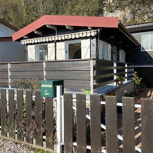 Chalet Au Bord De L Eau Villa Rochefort-sur-Nenon Exterior photo