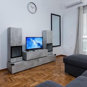 Modern Cozy 1 Bd Piraeus Perfection Apt Apartment Exterior photo