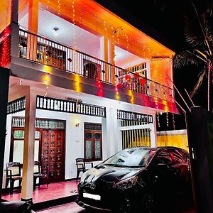 Suguna Villa Jaffna Exterior photo