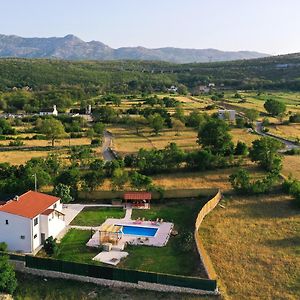 Villa Villa Solis - Luxury With Pool Dicmo Exterior photo