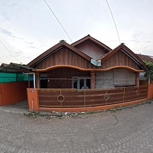Omah Niten Homestay Jogja Yogyakarta Exterior photo