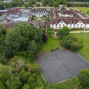 Doubletree By Hilton Oxford Belfry Hotel Thame Exterior photo