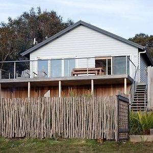 Bruny Boathouse Bed & Breakfast Alonnah Exterior photo