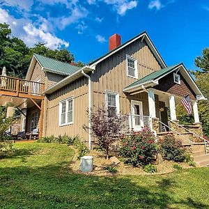 Walnut Hill Estate Guest House West Jefferson Exterior photo