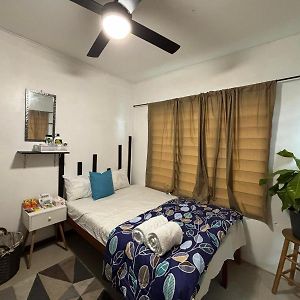 Cozy Bedroom In Suva Exterior photo