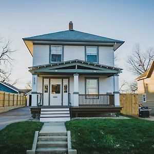 The Craftsman House - 3 Min To Dt & Falls Park Sioux Falls Exterior photo