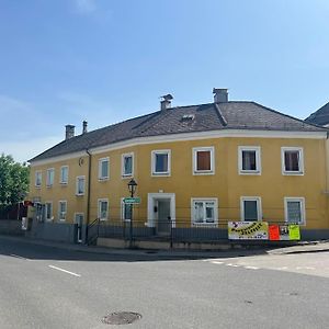 2 Schlafzimmer Apartment Albins Apartments At Euratsfeld Exterior photo